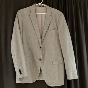 Hugo Boss seer sucker - men’s 42L